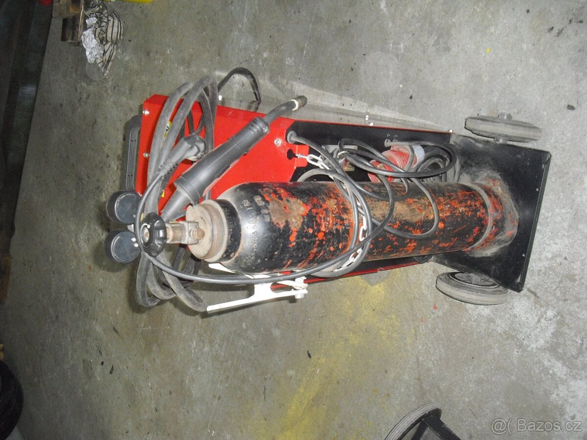 Svarecka CO 170A - 4