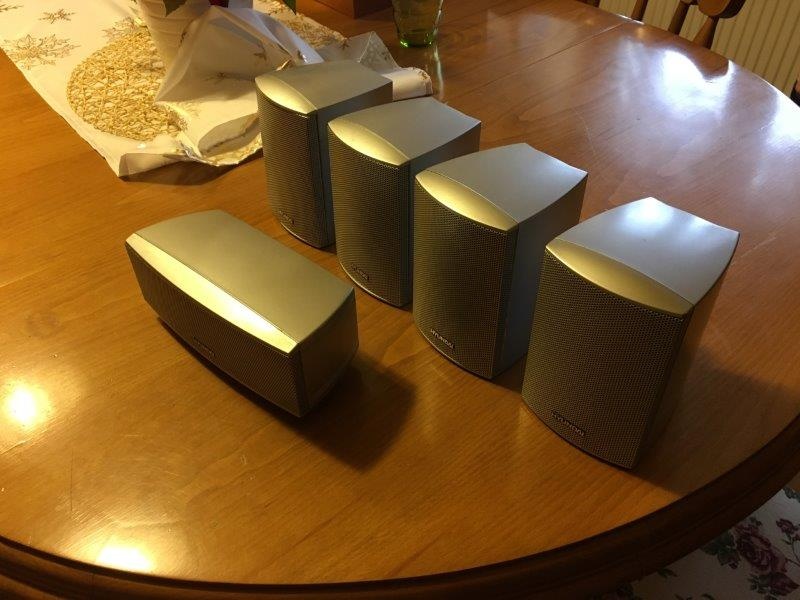 Prodám reproduktory + subwoofer - 4