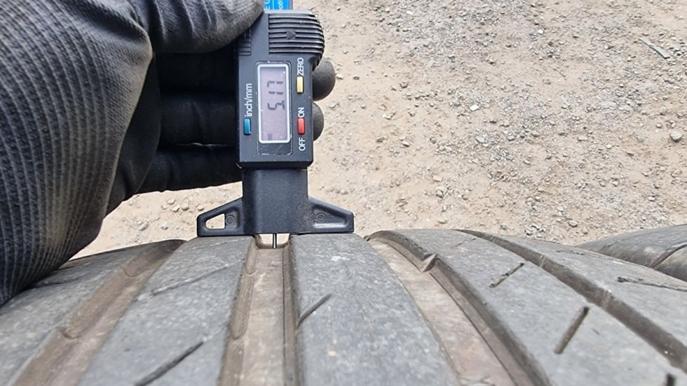 Letní pneu 235/55/18 Continental - 4