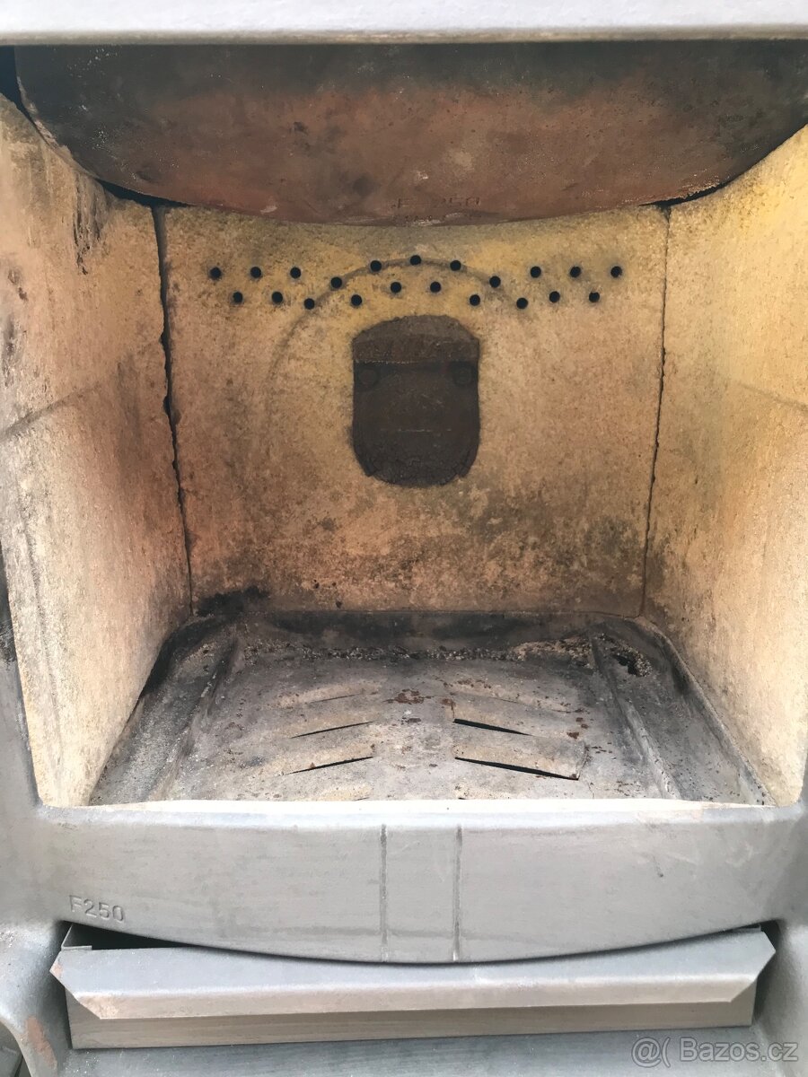 Jotul 250 krbová kamna - 4