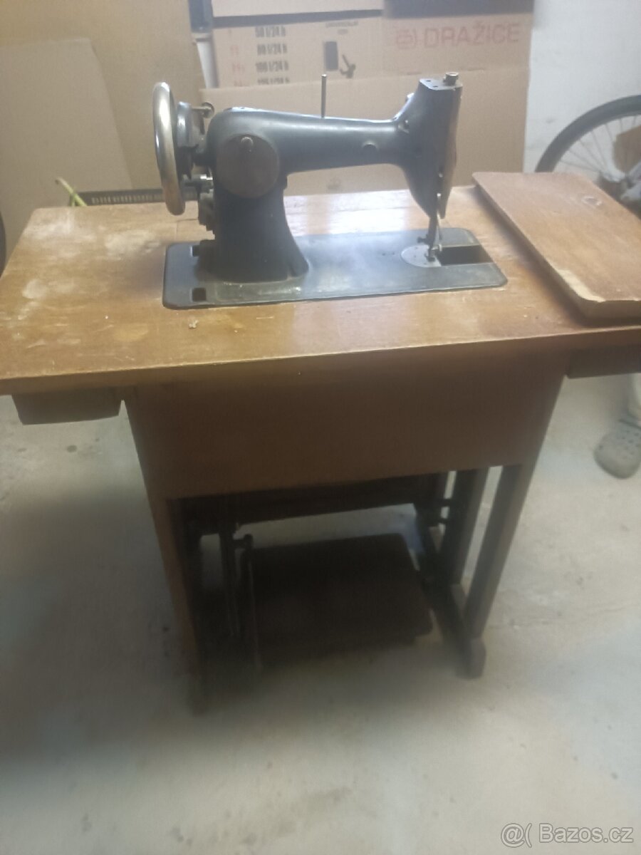 Šicí stroj Ideal - 4