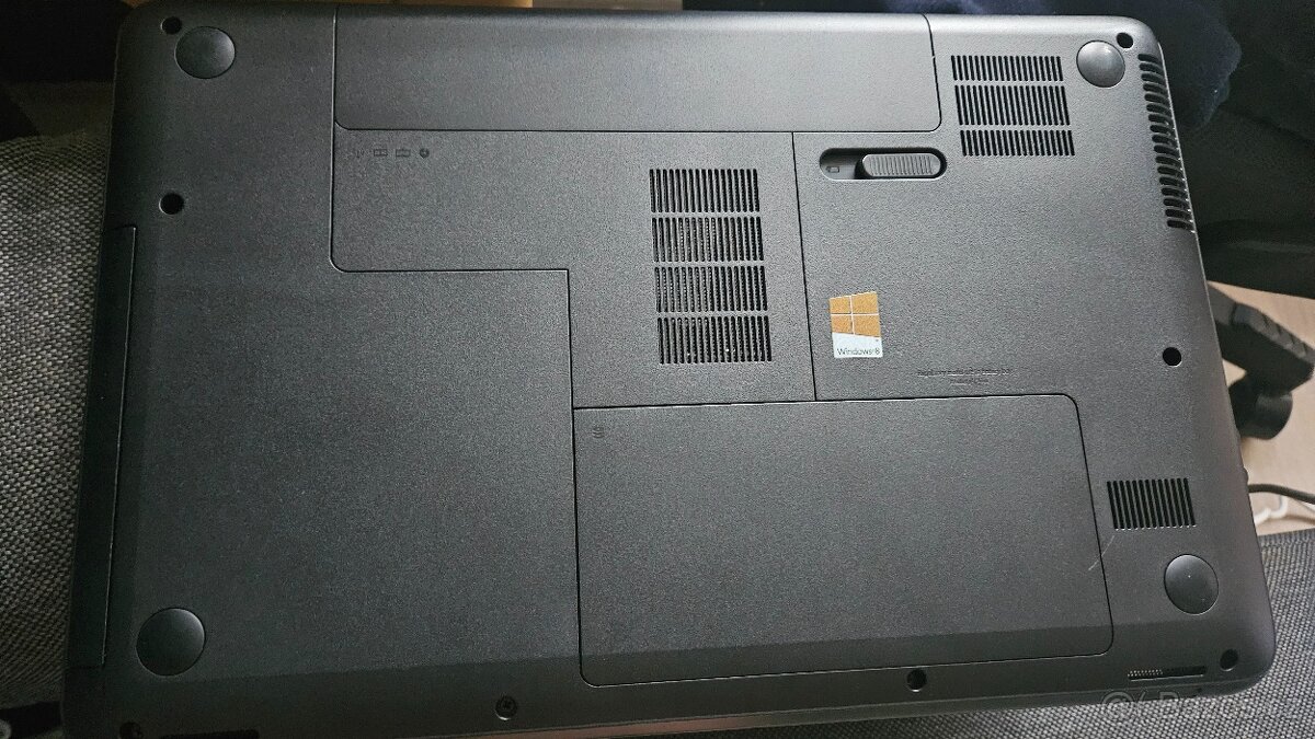 Compaq CQ58 – nefunkční, na díly - 4