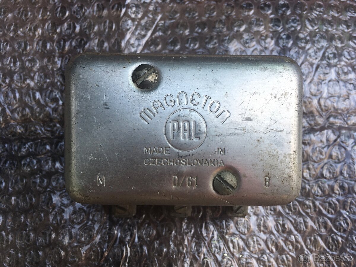 Škoda 1000 MB regulátor dynama - 4