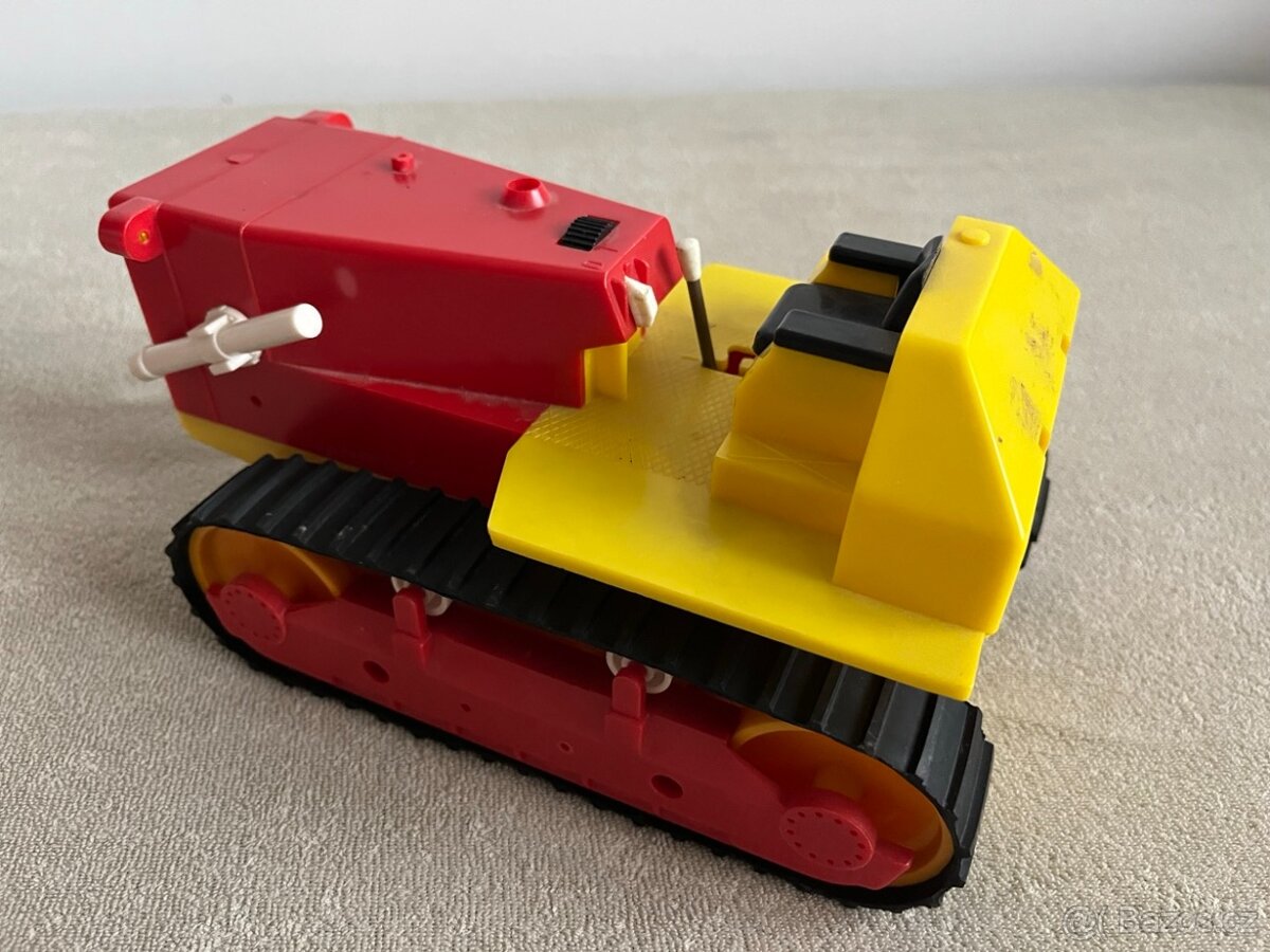 Retro hračky / Pásový buldozer FIAT BD 20 - ITAS (r.1981) - 4