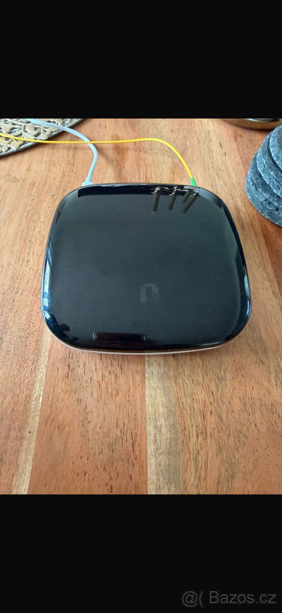 Prodám optický router UFiber WiFi 6 - 4