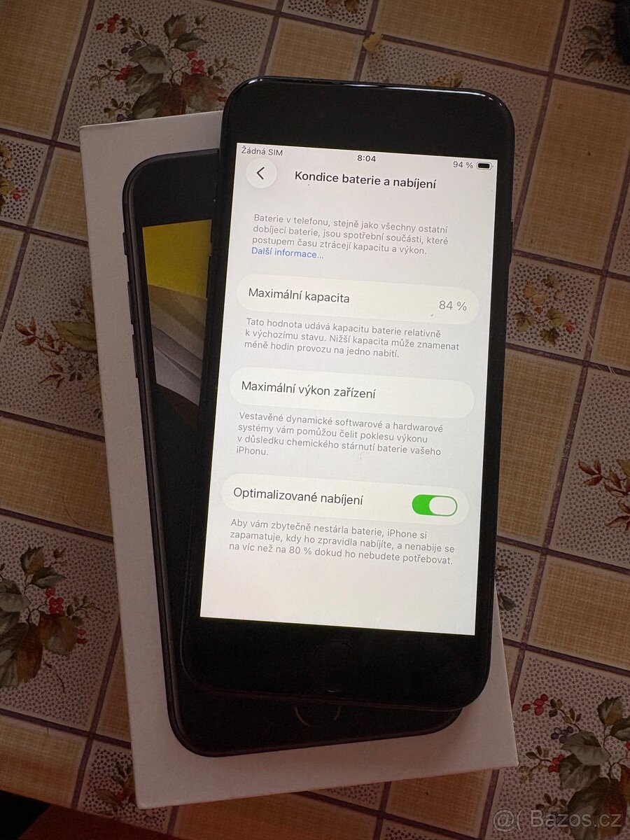 iPhone SE 2020 - 4