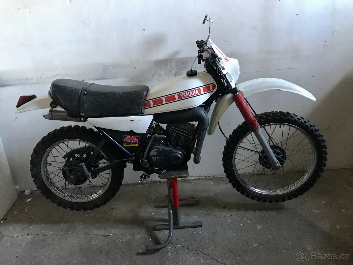 YAMAHA DT 125 MX