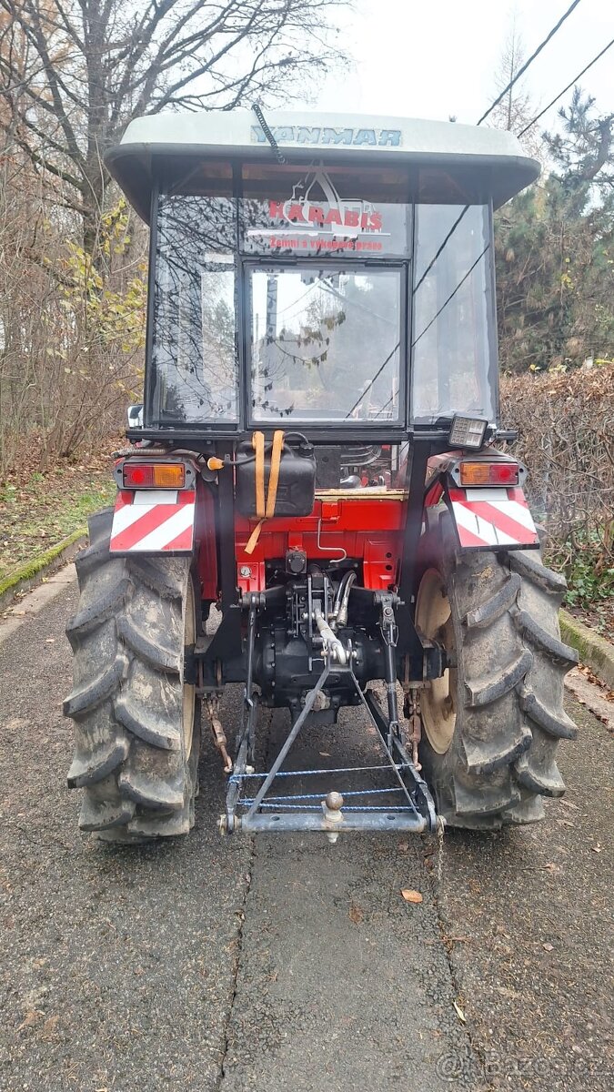 TRAKTOR YANMAR F37D - 4