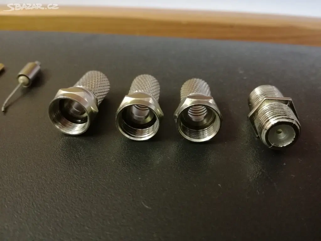 TV anténní zástrčky/zásuvky, koaxiální konektory - 4
