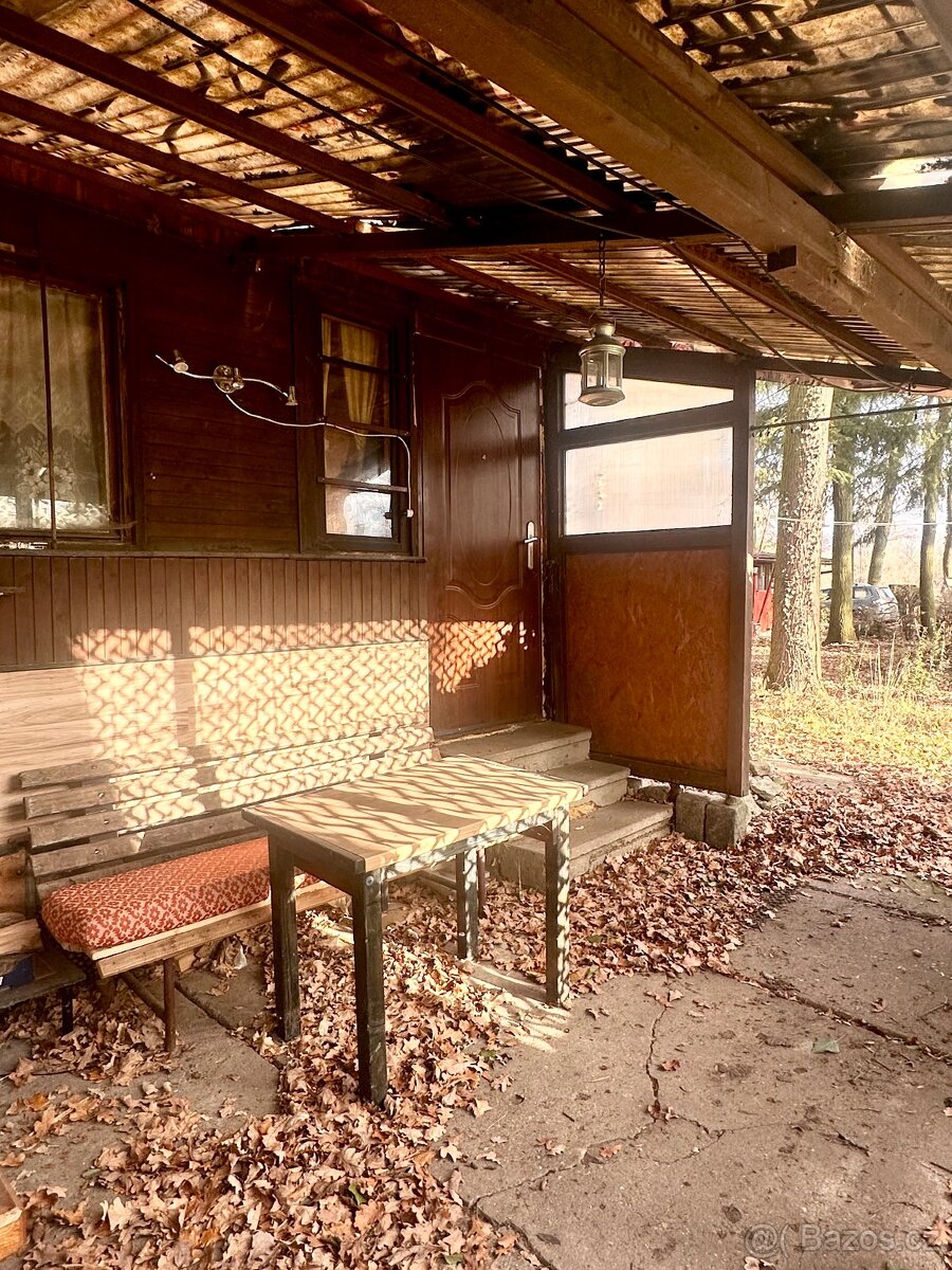 Chata 3+1 , 52m2 okres Praha východ - 4