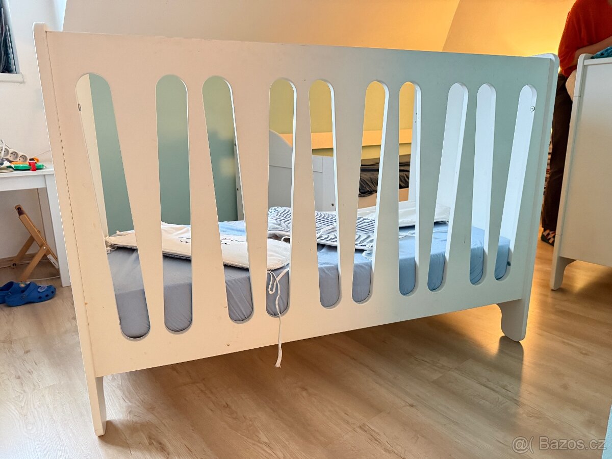Dětská postýlka polohovací - 4