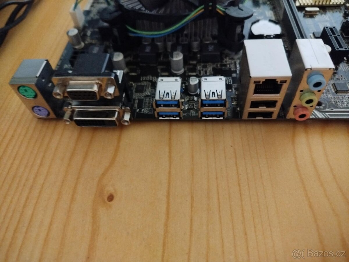 ASUS B150M-K soc 1151 + Intel Core i3-6100 - 4