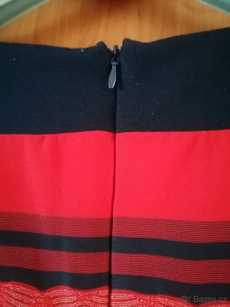 Nové společenské šaty, vel. 42-44 - 4