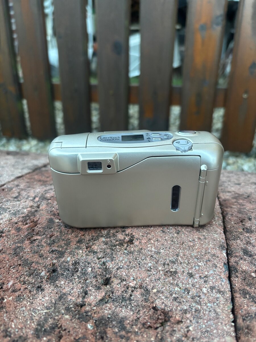 NIKON Lite Touch Zoom 70W - 4