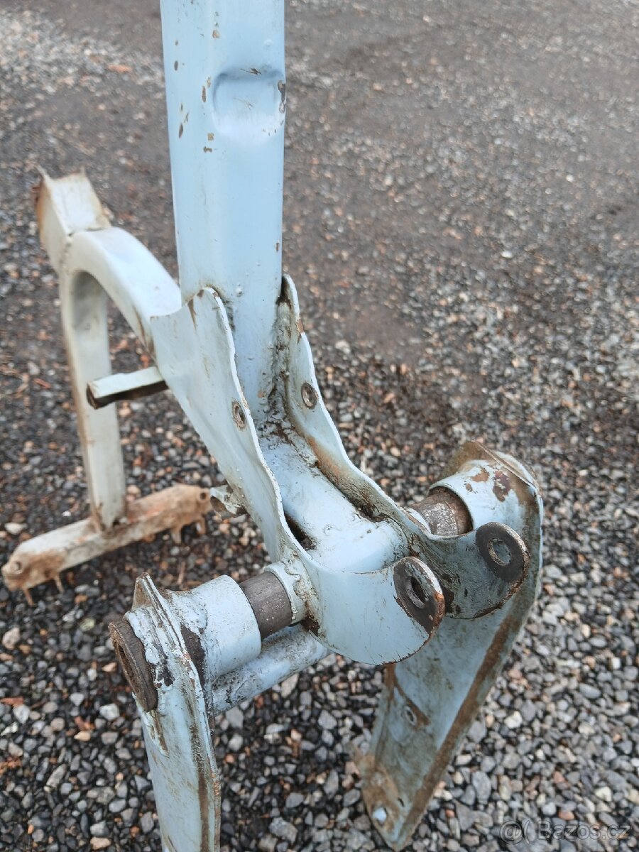 Jawa pionyr rám - 4