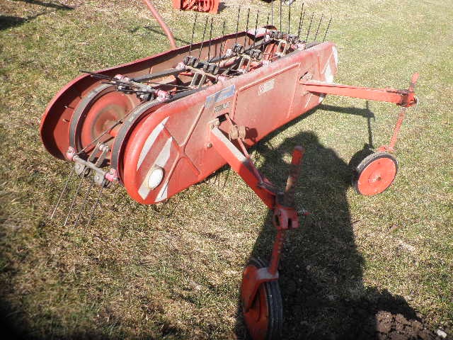 obraceč sena mf70 - 4