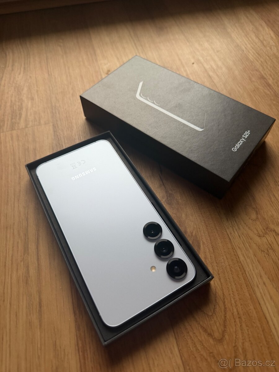 Samsung Galaxy S25+ 256GB modrý - 4