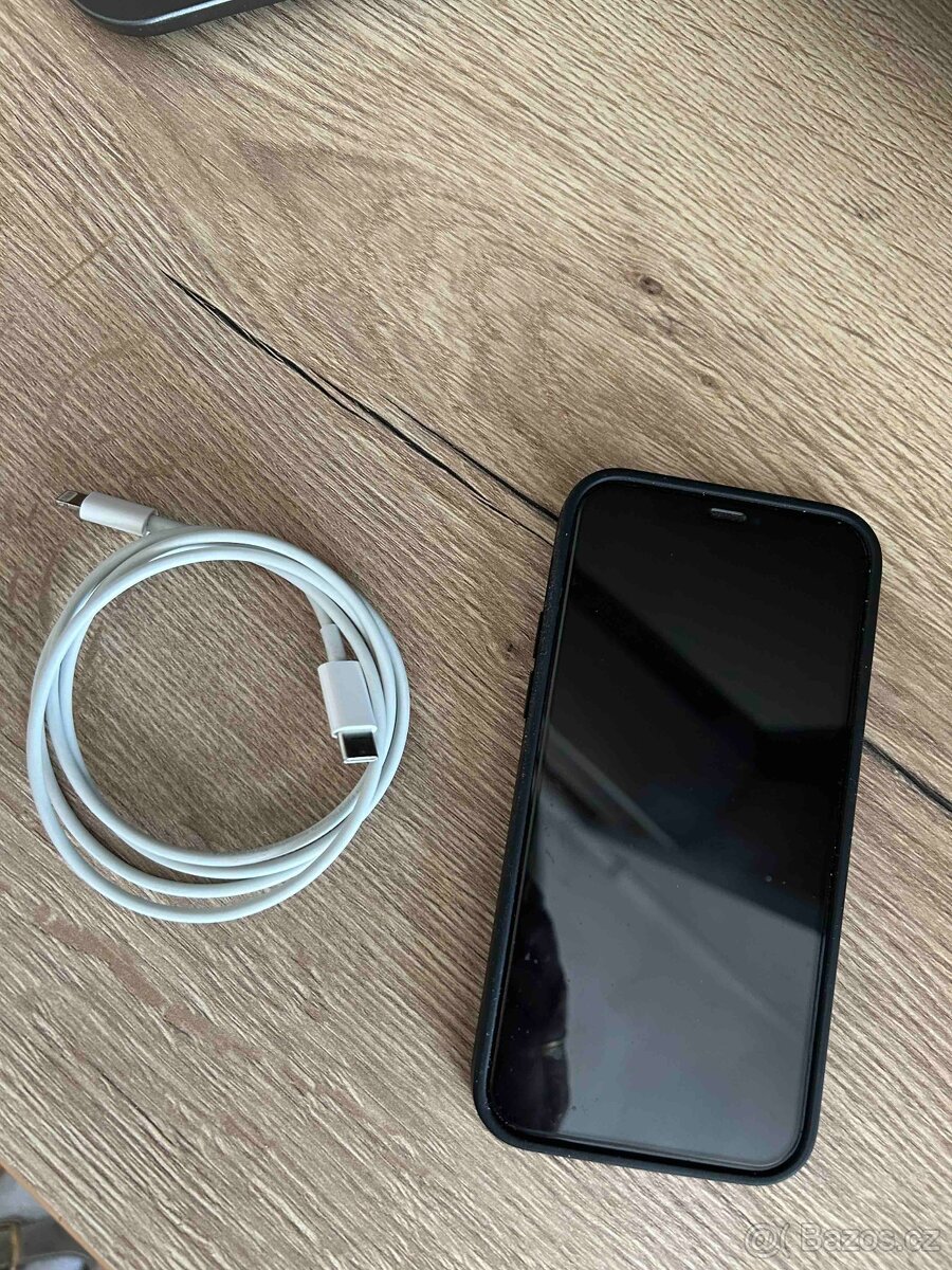 Iphone 12 - 4