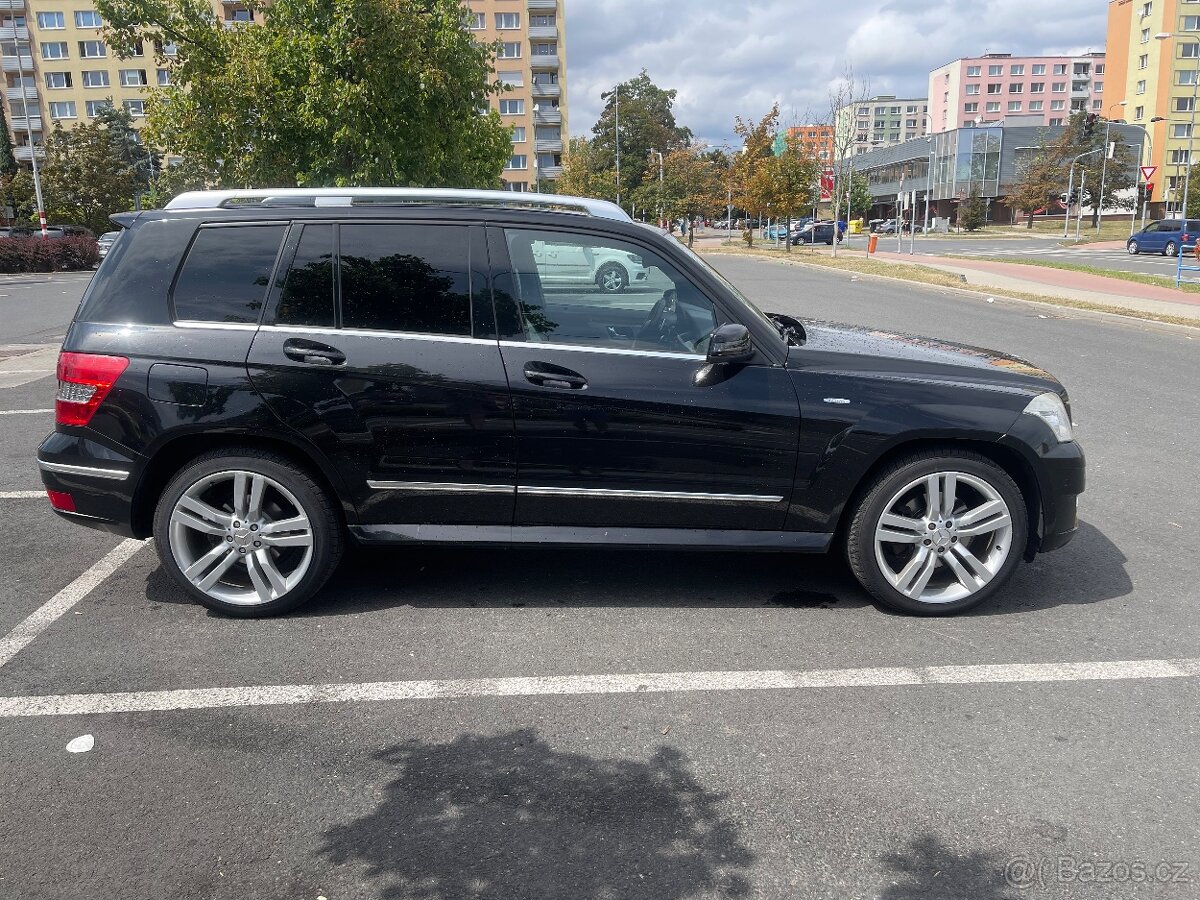 🌟 Prodám Mercedes Glk320 - 4