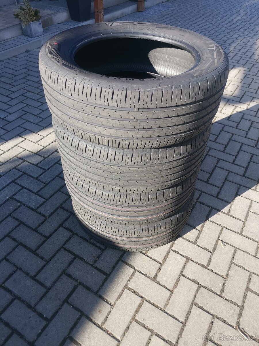 Continental 235 /55R18XL - 4