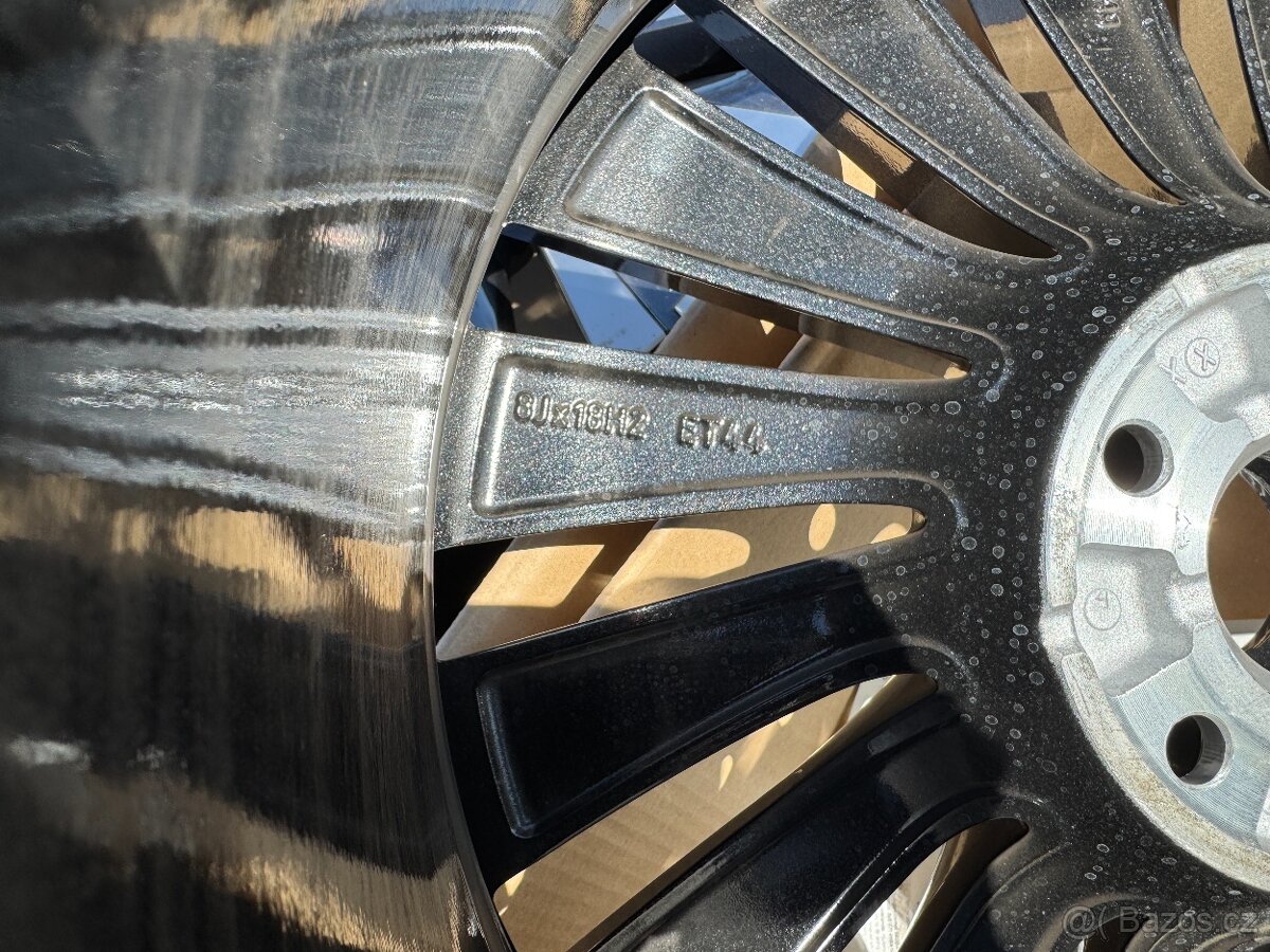 Ráfky Belatrix 3P0 601 025 F 8Jx18 ET 44 - 4