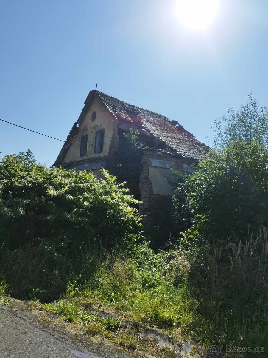 Prodej pozemku 483 m2 v Lichnově u Bruntálu - 4