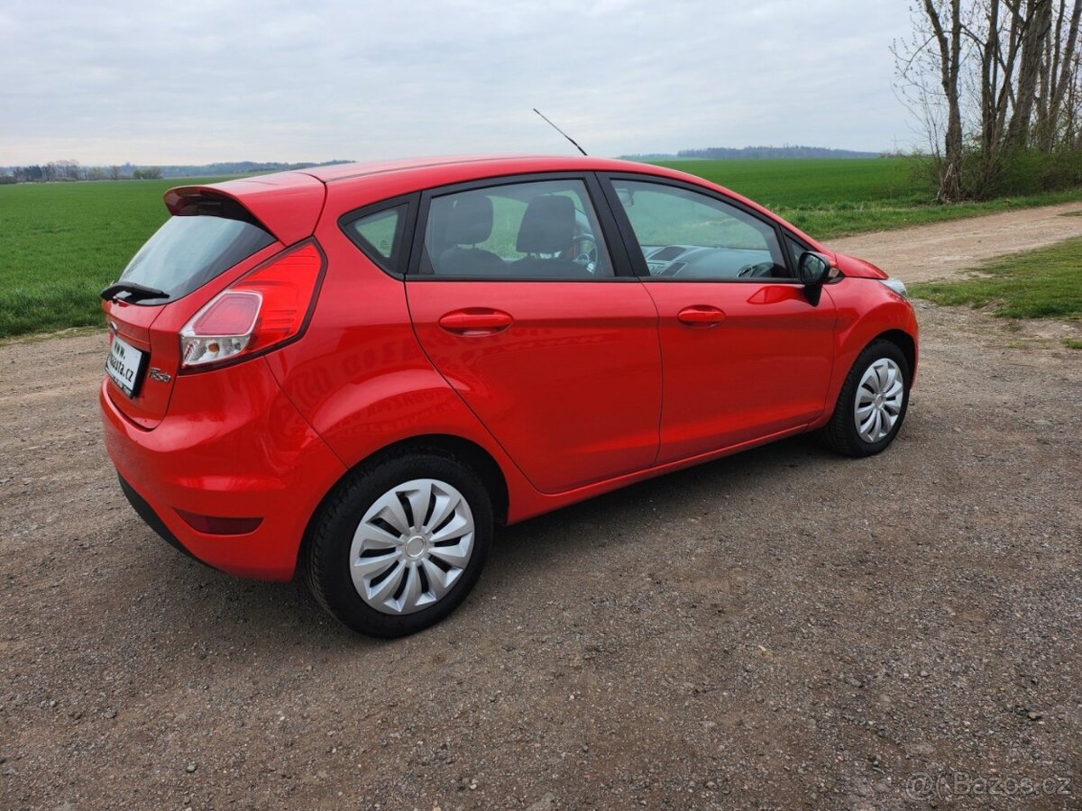 Ford Fiesta 1.5 DCI - 4