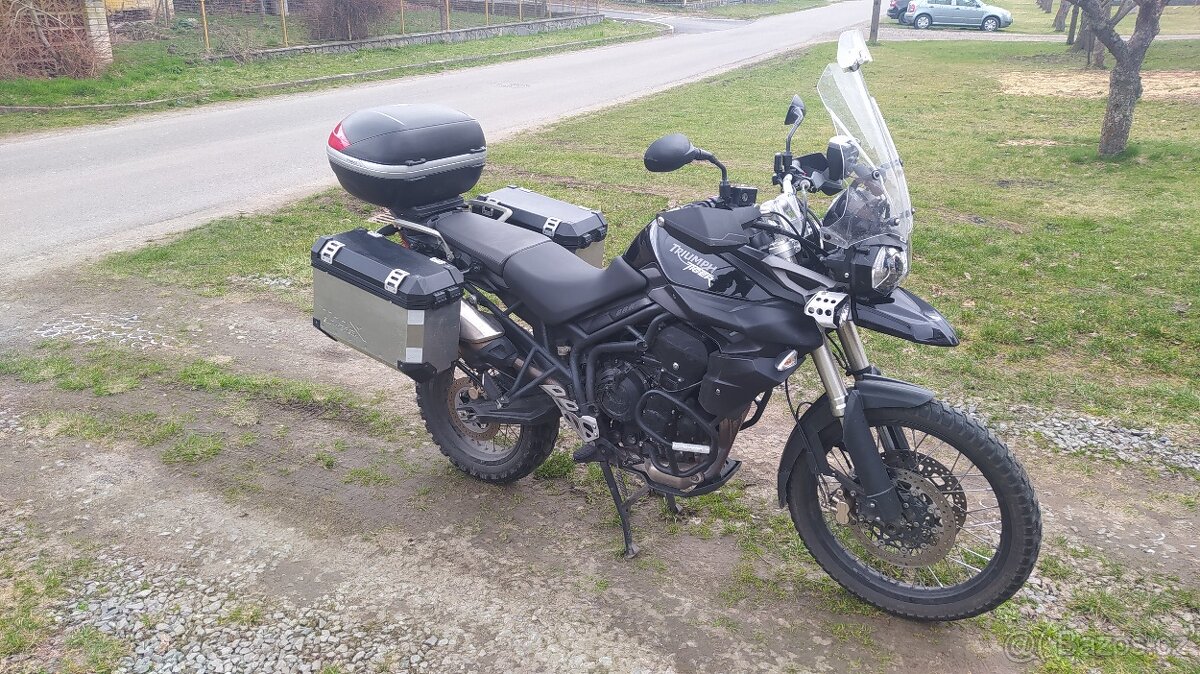 Triumph Tiger 800 XC, r.v.2011 - 4