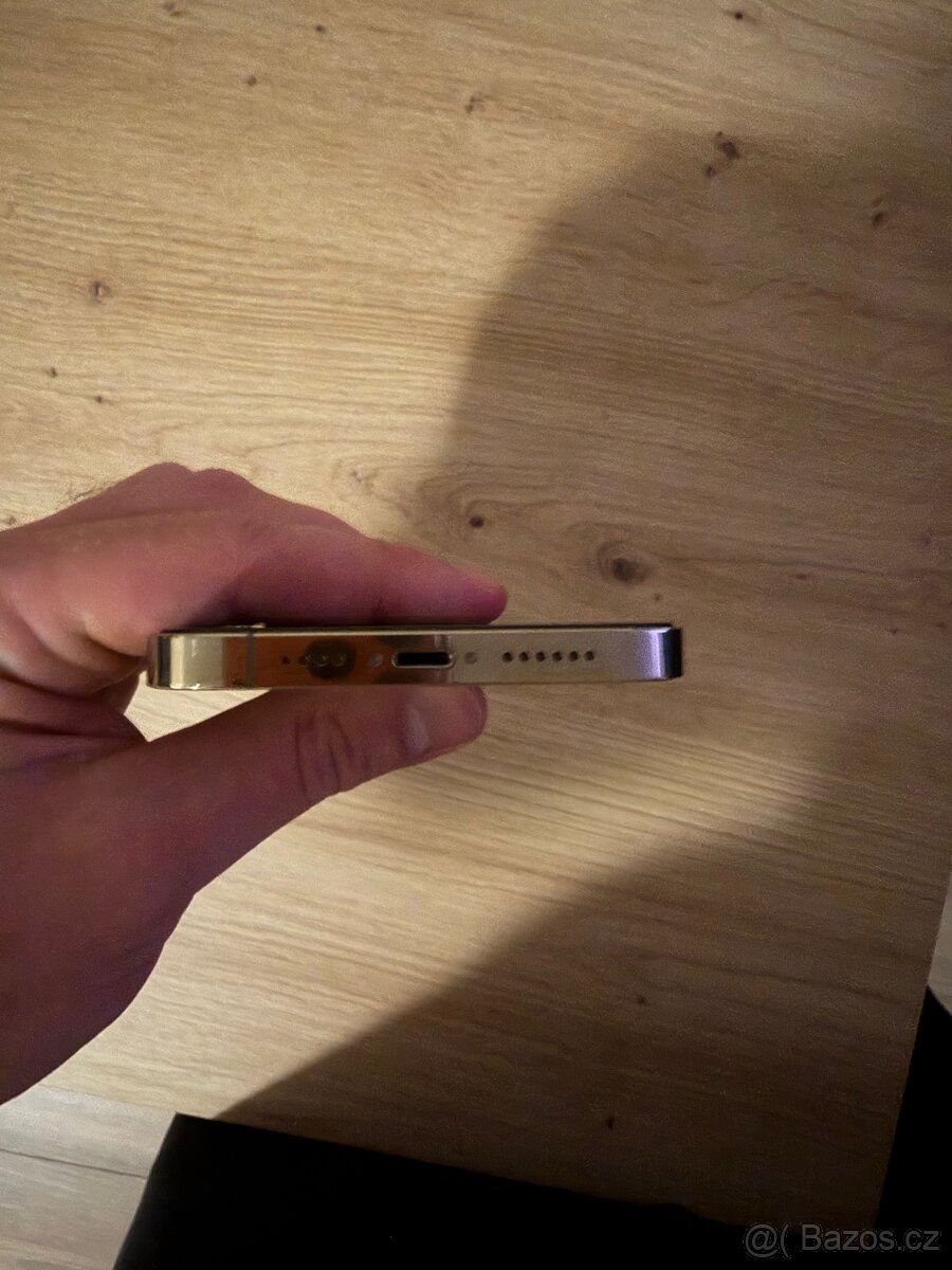 iPhone 13 Pro Max 256gb Gold - 4