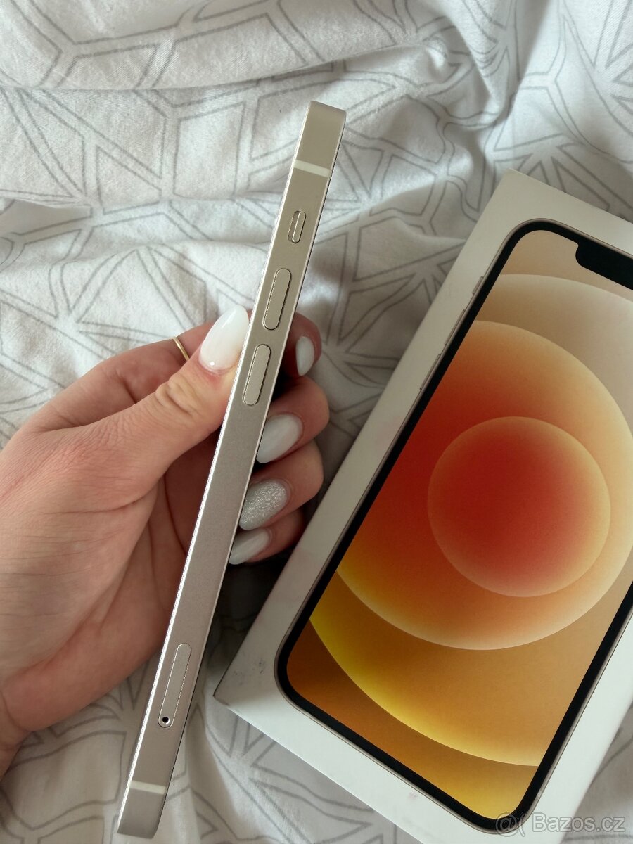 Iphone 12 - 4
