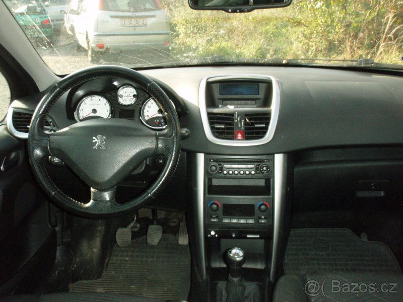 PEUGEOT 207 HATCHBACK 1.6i16V NFU 80kW 2006 LPG - 4
