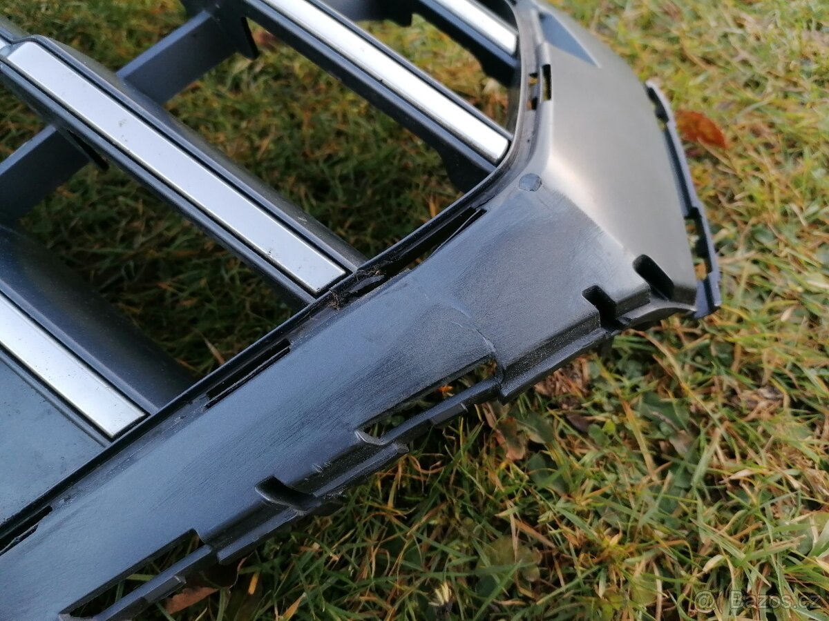 Přední maska (mřížka) Audi Q5 - 4