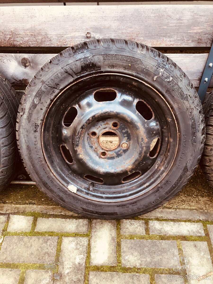 14 " plechový disk 4x100 6Jx14H2 ET43, zimní pneu 185/55/14 - 4