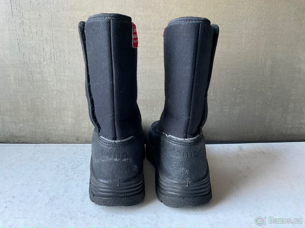 Dívčí zateplené zimní boty (sněhule) Demar velikost 32 - 4