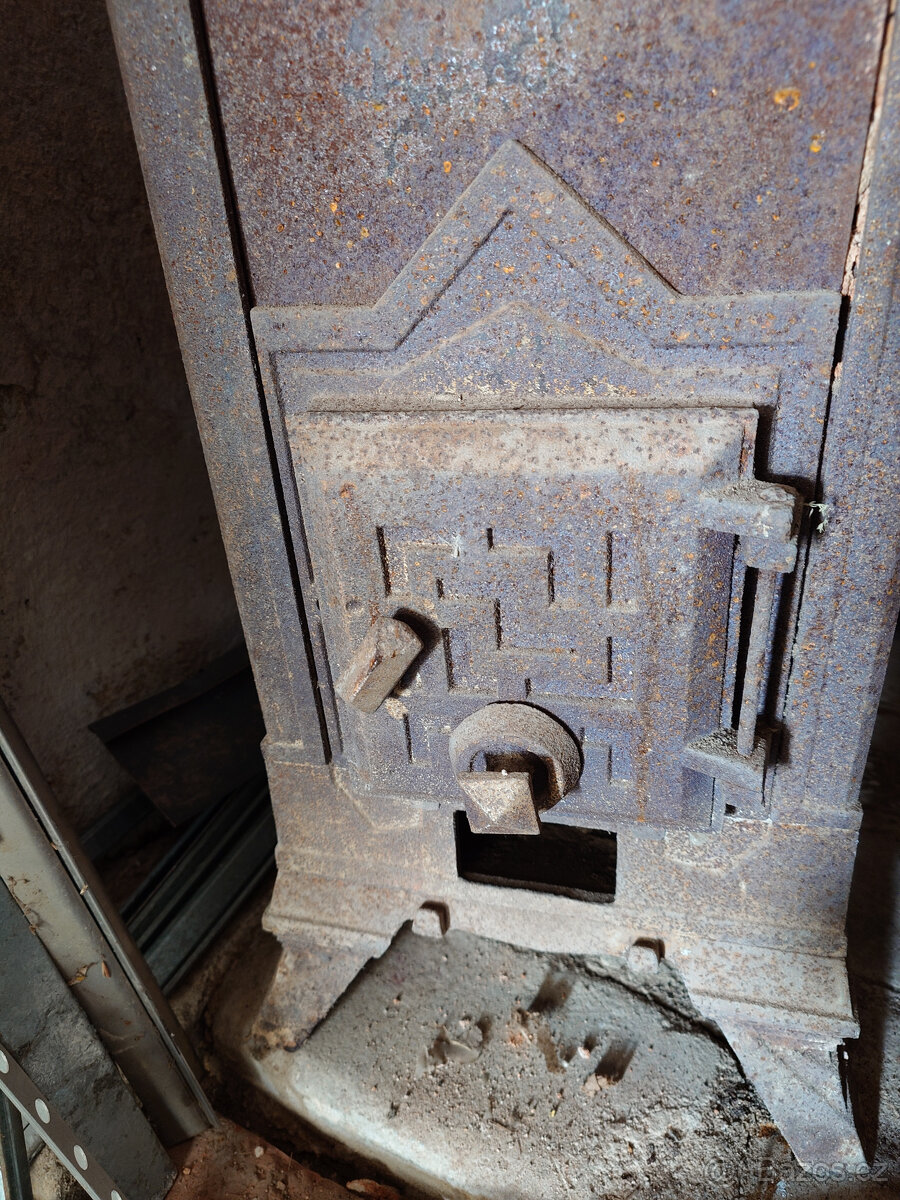 starožitná litinová kamna Fenom - 4