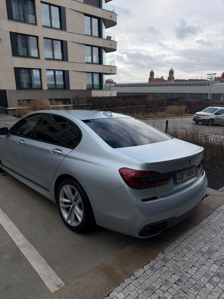BMW Řada 7, 740d - 40thEdition - DPH - Historie - 4