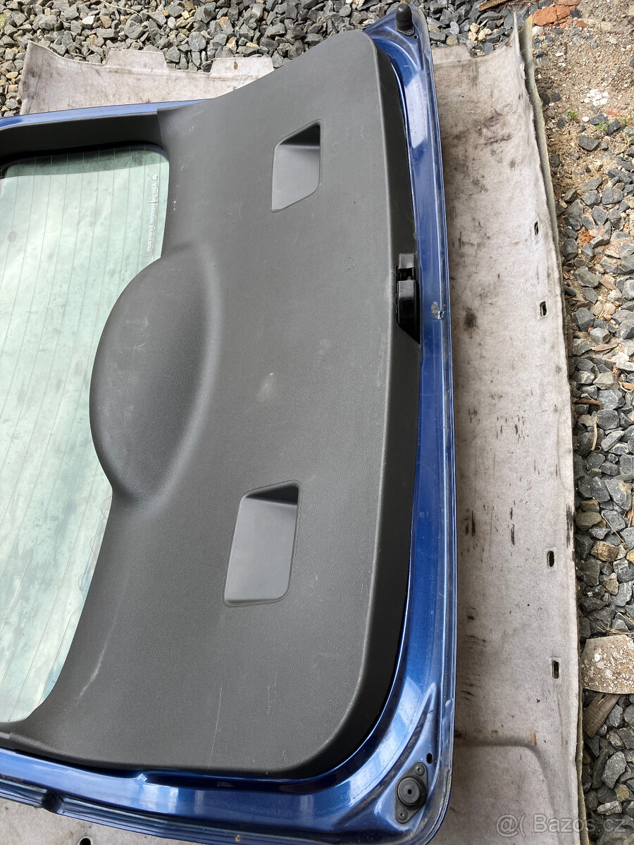 5. dveře Focus II - 4