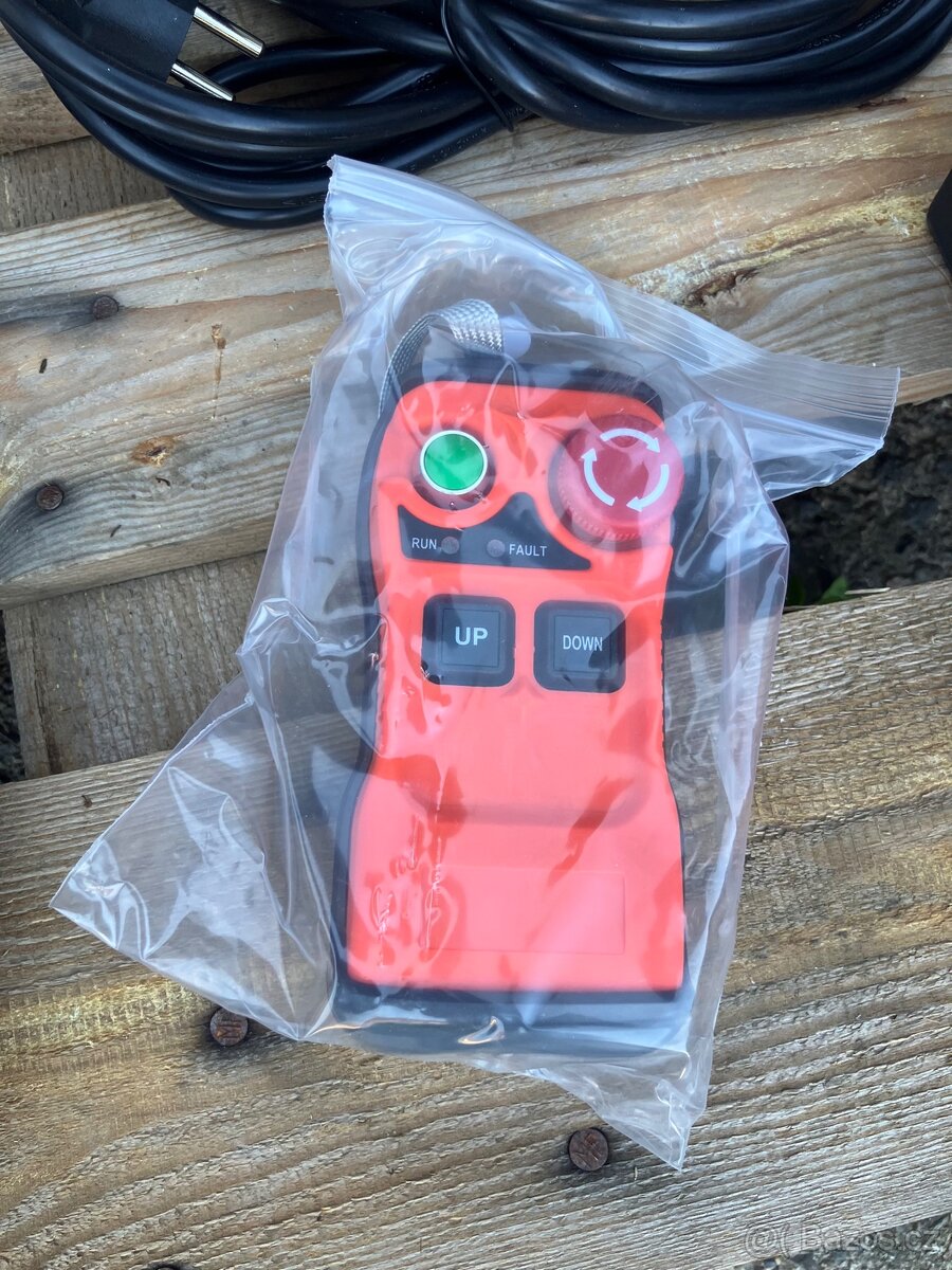 Elektrický řetězový kladkostroj 1000 Kg - 4