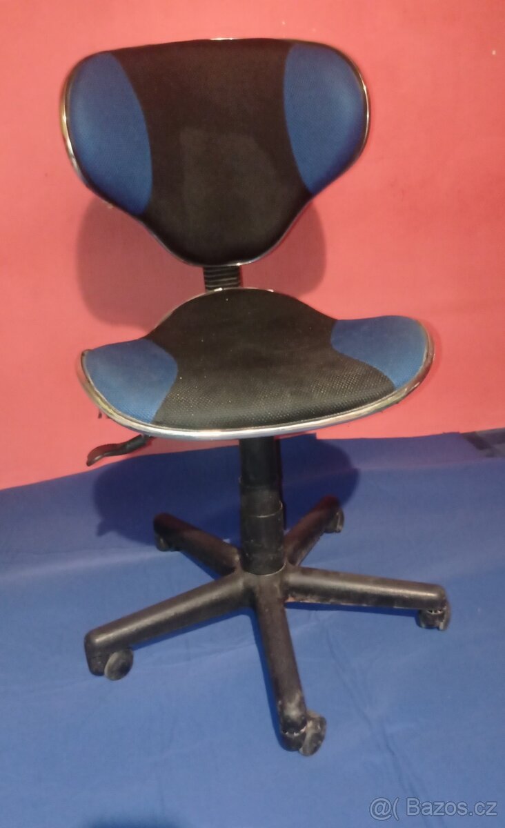 Otočná židle k PC - 4