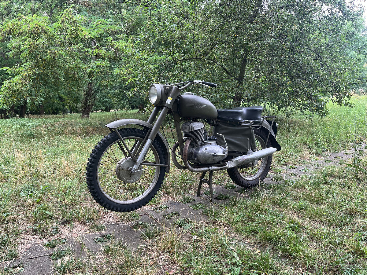 Jawa 250/579 Švéd (Libeňák) s TP - 4