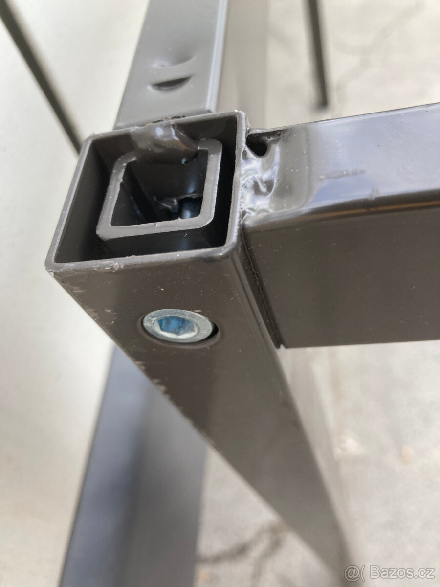 Pracovní stůl, lehký ponk, kovový rám stolu za 500 kč - 4