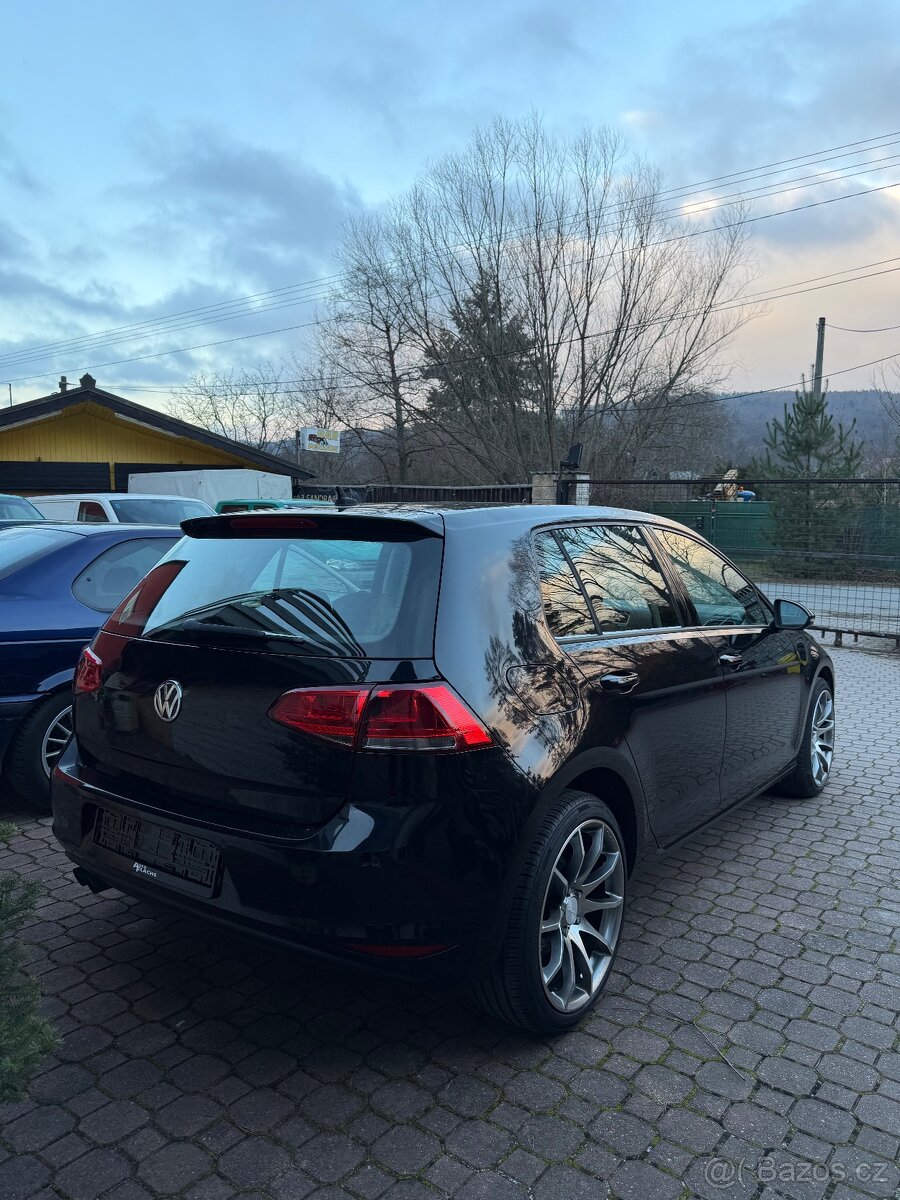 VW Golf 7 2.0 tdi 110kw manuál - 4