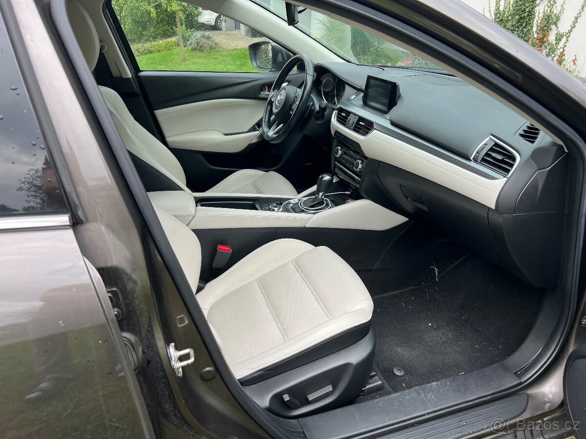 Mazda 6 2.5l 200 koní - 4