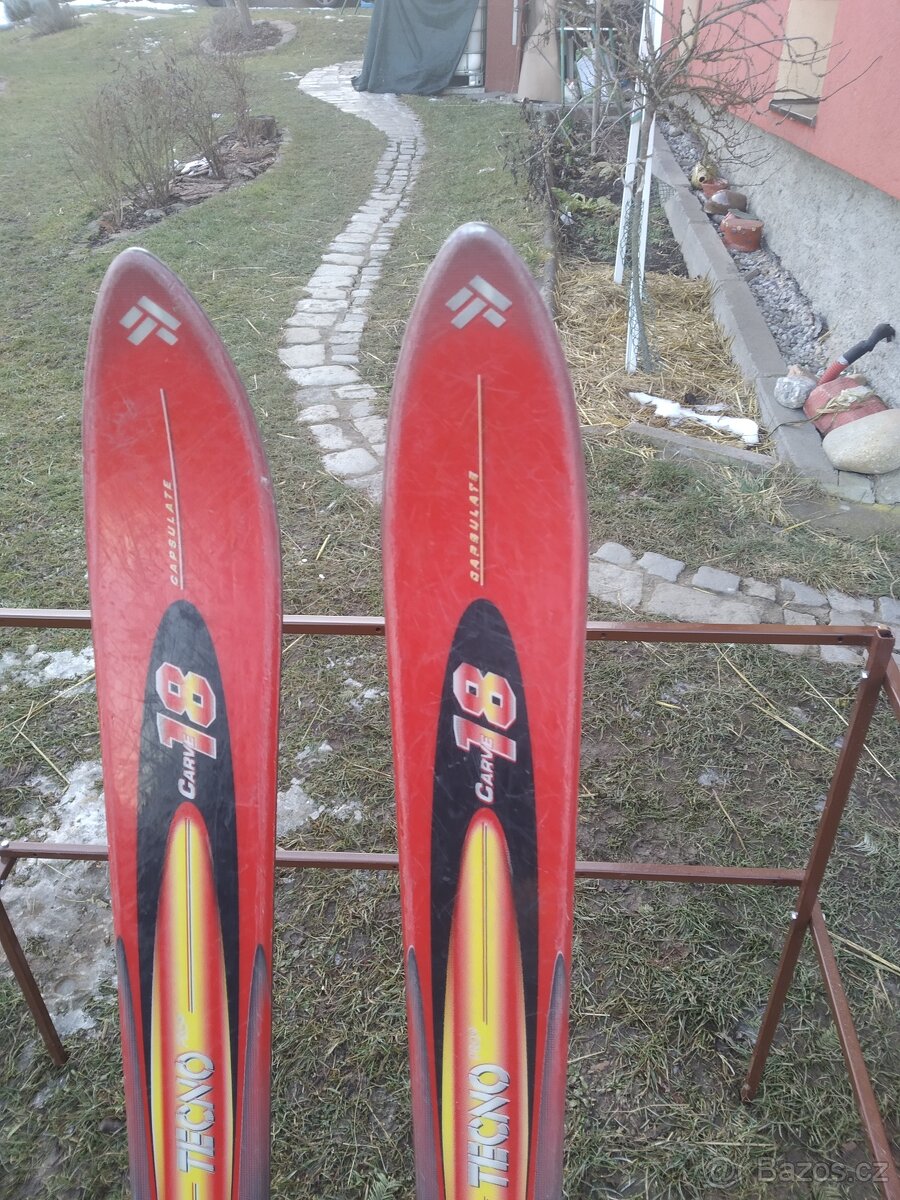 Sjezdové lyže a boty - 4