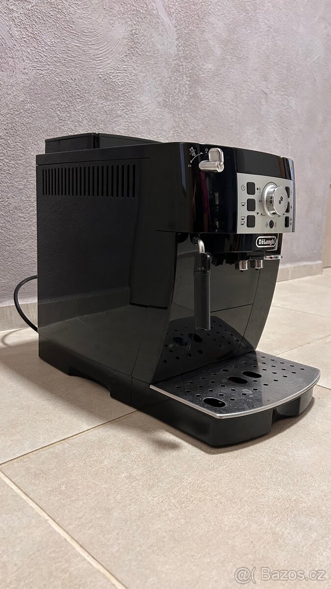 Kávovar DeLonghi - 4