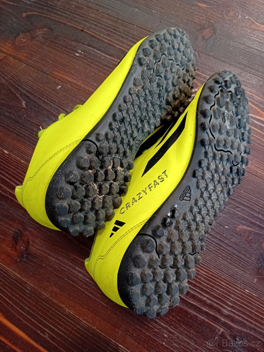 Turfy Adidas 38 2/3 - 4