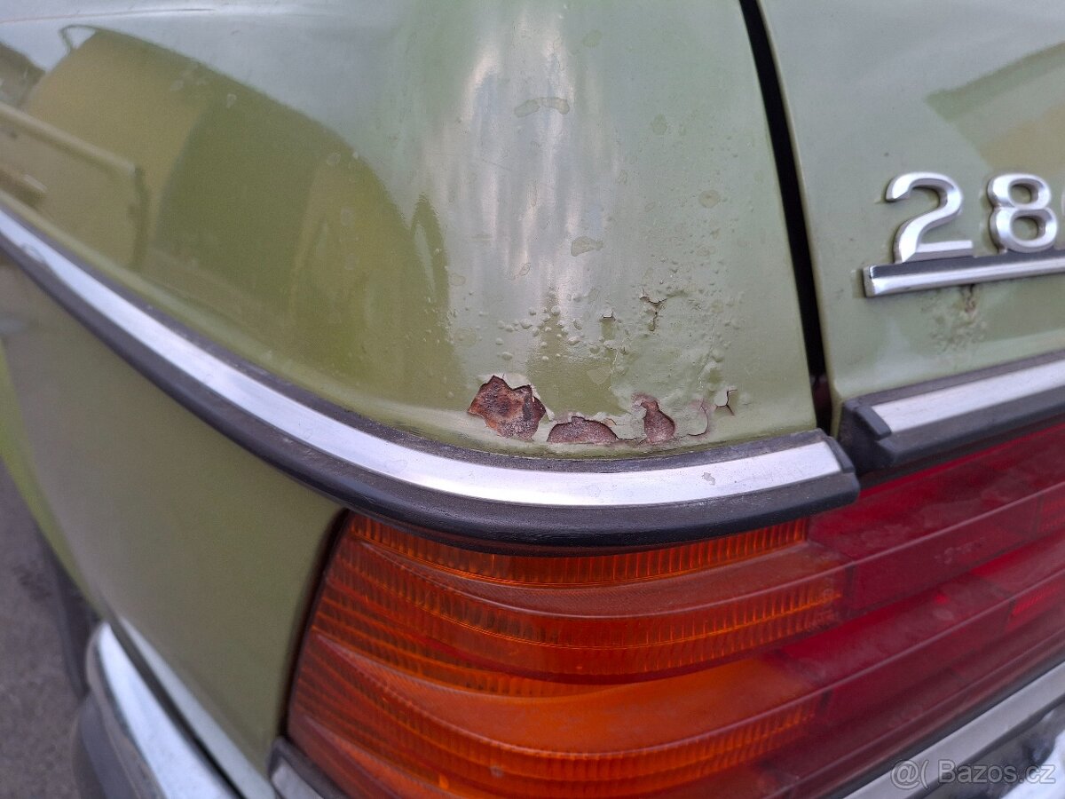 Mercedes-Benz W123 Coupe 280CE - 4