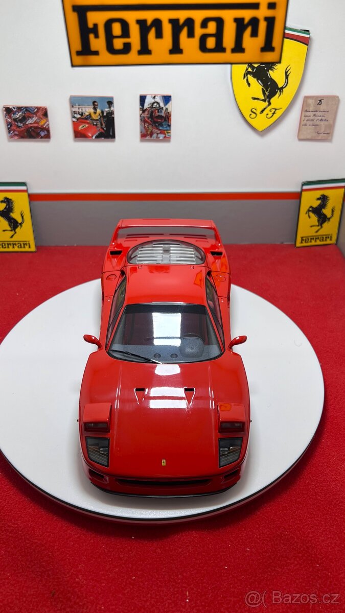 Ferrari F40 1:18 Kyosho - 4