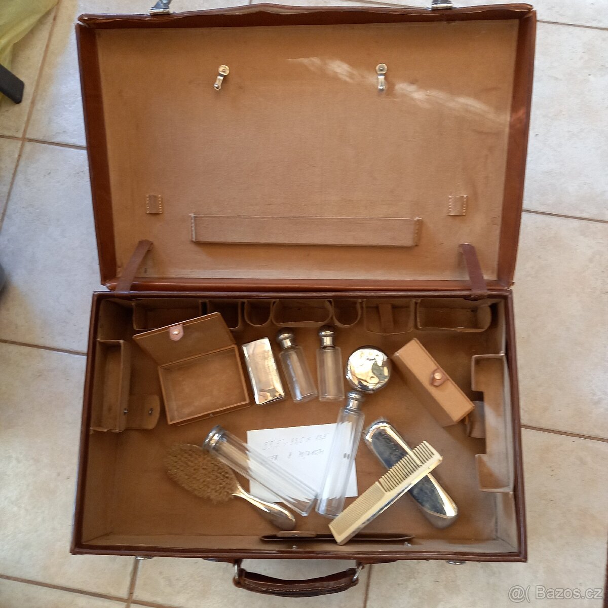 Kufřík - 4