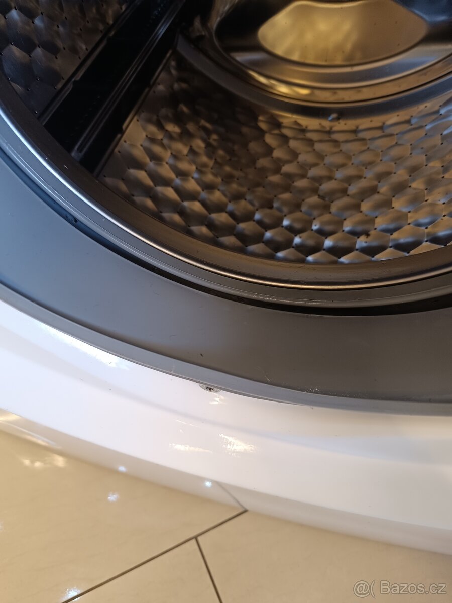 Pračka Miele ve velmi pěkném stavu - 4